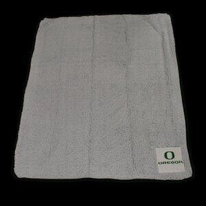 Northwest NCAA Oregon Ducks Super Soft Sherpa Throw Blanket New 50" x 60"